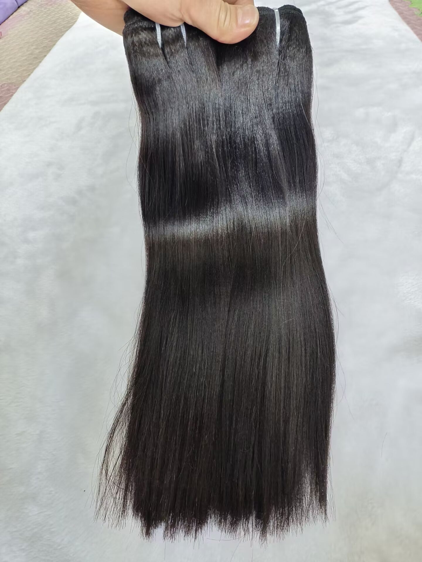 Double Drawn Last 5 Years Raw Light Yaki Straight Human Hair Bundles Natural Black Color (between 1b to #2), Can Lift 613 Color Easily