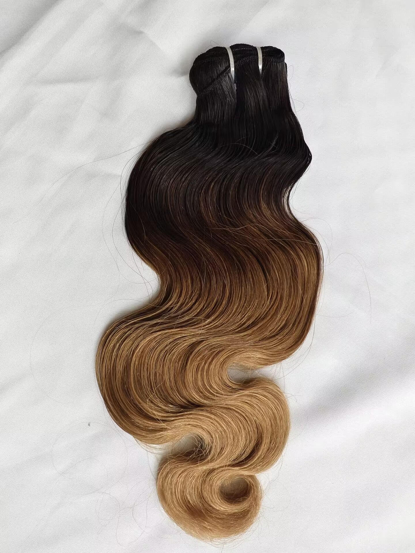 Last 5+ years raw ombre hair body wave  Human Hair Bundles 1b/4/27 color