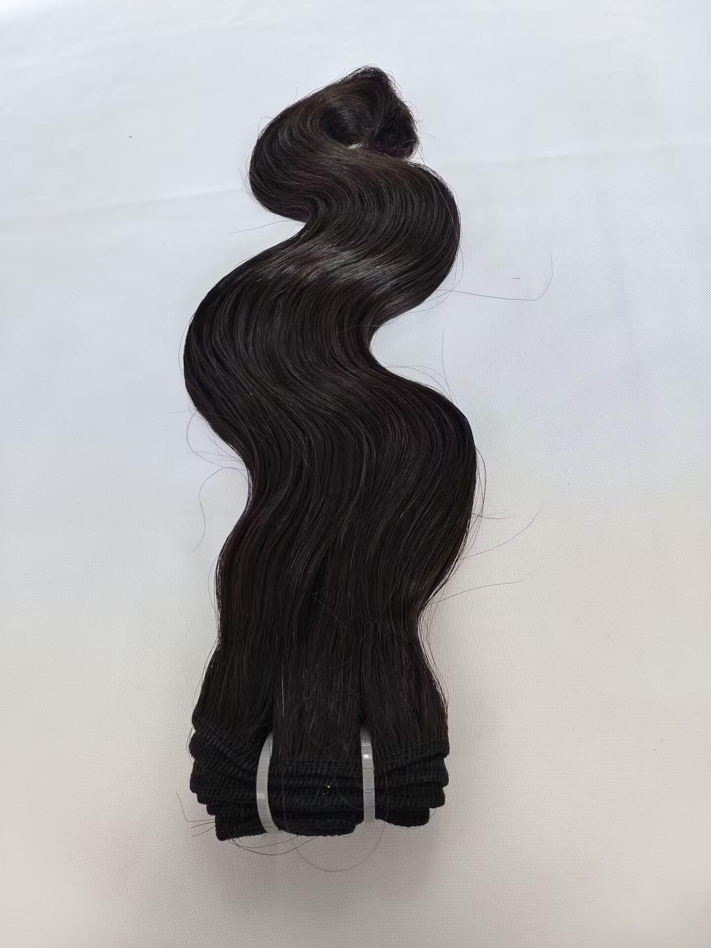 Double Drawn Body Wavy hair Last 5 Years Raw Body Wave Human Hair Bundles Natural Color, One Donor  Double Drawn Wavy Raw Virgin Human Hair Bundle